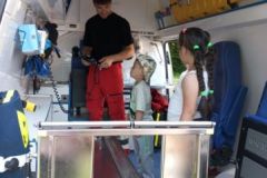 Den-s-hrdinou-2025-OVA-11