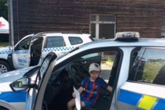 Den-s-hrdinou-2025-OVA-18