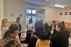 84dd7640-0046-461d-92ef-131527872a1d