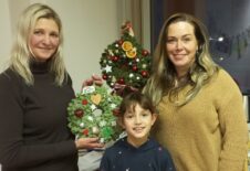 Pěstouni s dětmi si užili vánoční tvoření v Bruntále